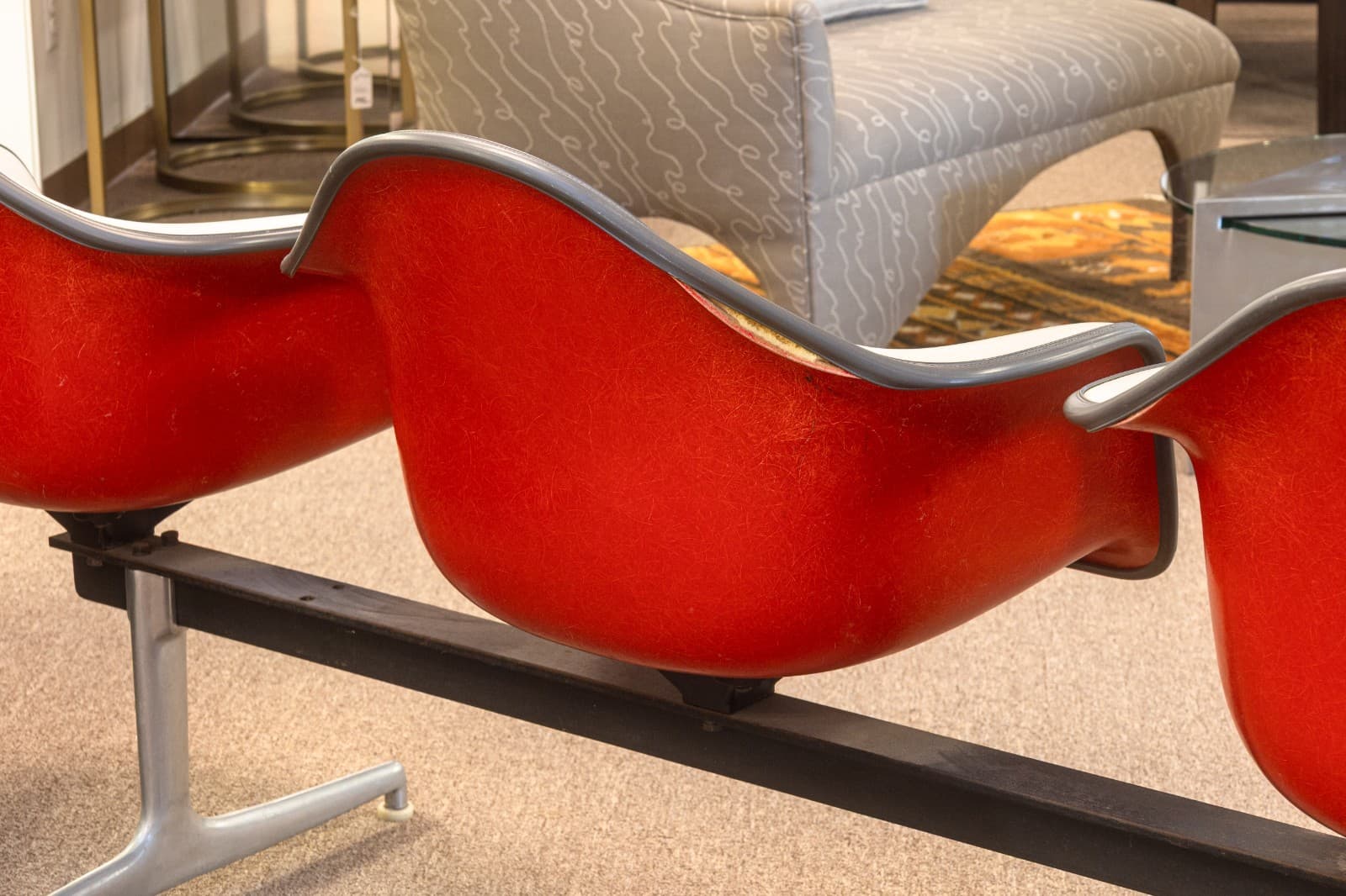 Charles & Ray Eames Herman Miller Tandem 4 Seat Fiberglass Shell Chair Bench - Thumbnail 6