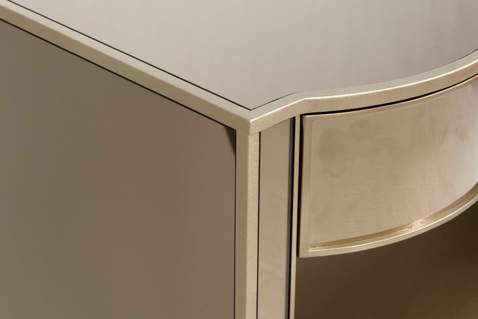 Pair Of Caracole 'It's A Small Wonder" Mirrored Nightstands - Thumbnail 5