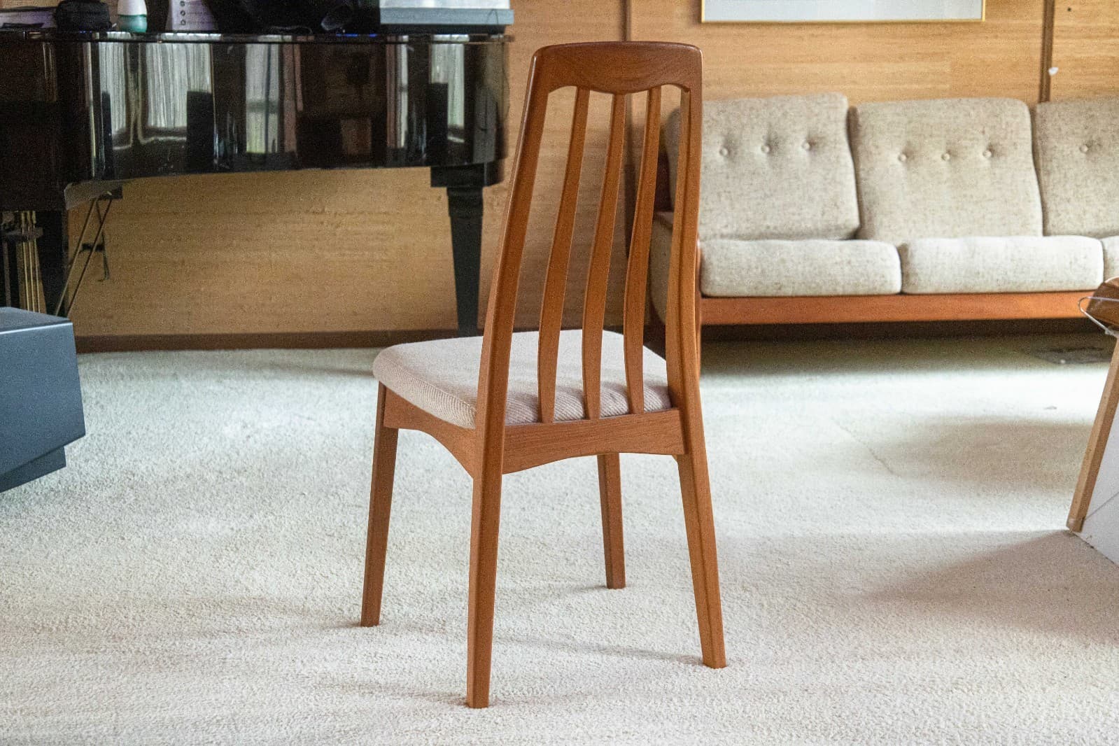 Benny Linden Set of 4 Teak Dining Chairs - Thumbnail 3