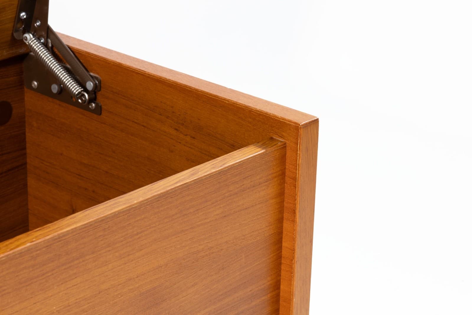 Mid Century Modern Danish Rolling Blanket Storage Chest - Thumbnail 5