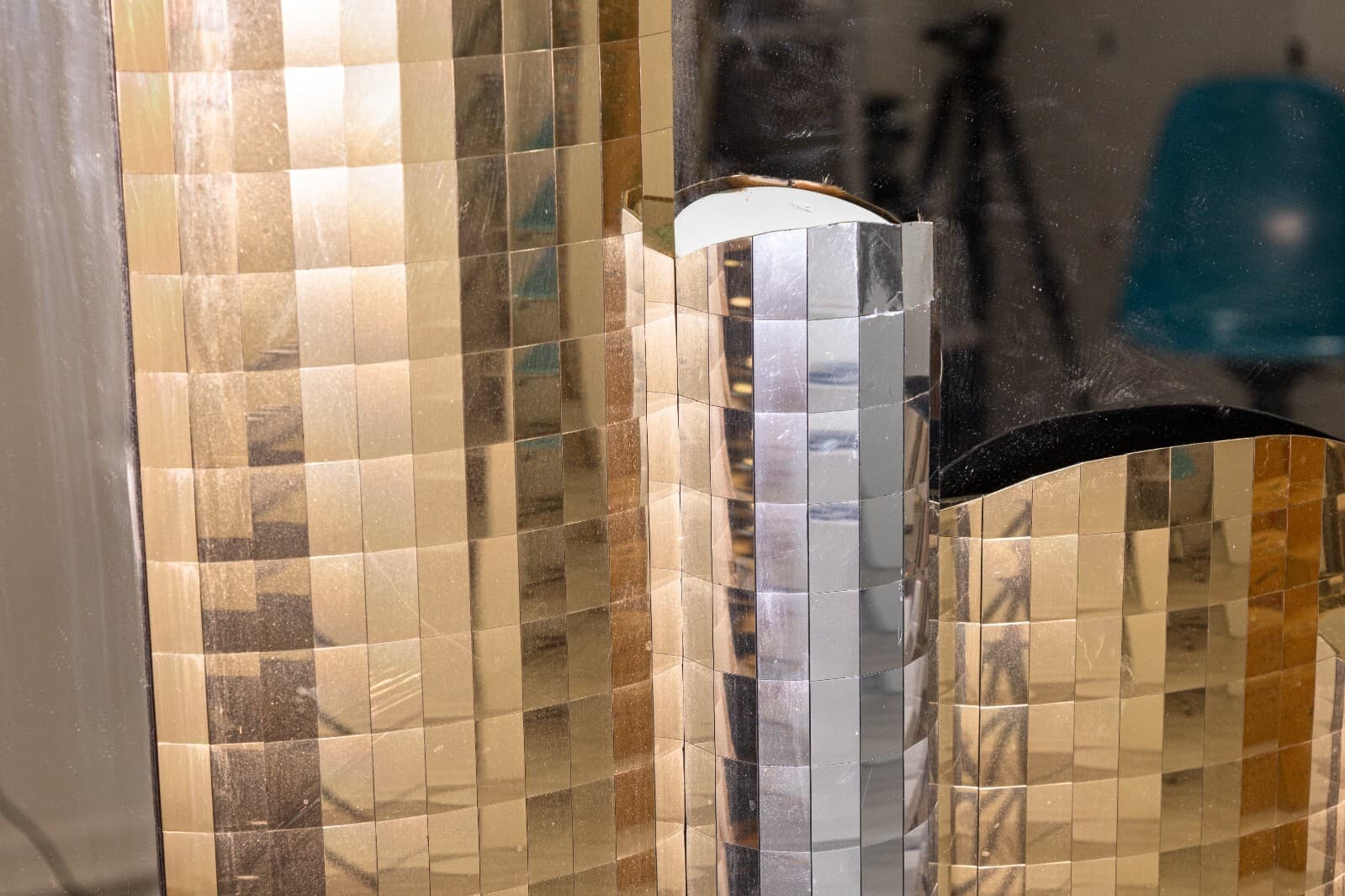 1980s Gold and Silver Acrylic Cityscape Skyline Glass Mirror Wall Sculpture - Thumbnail 4