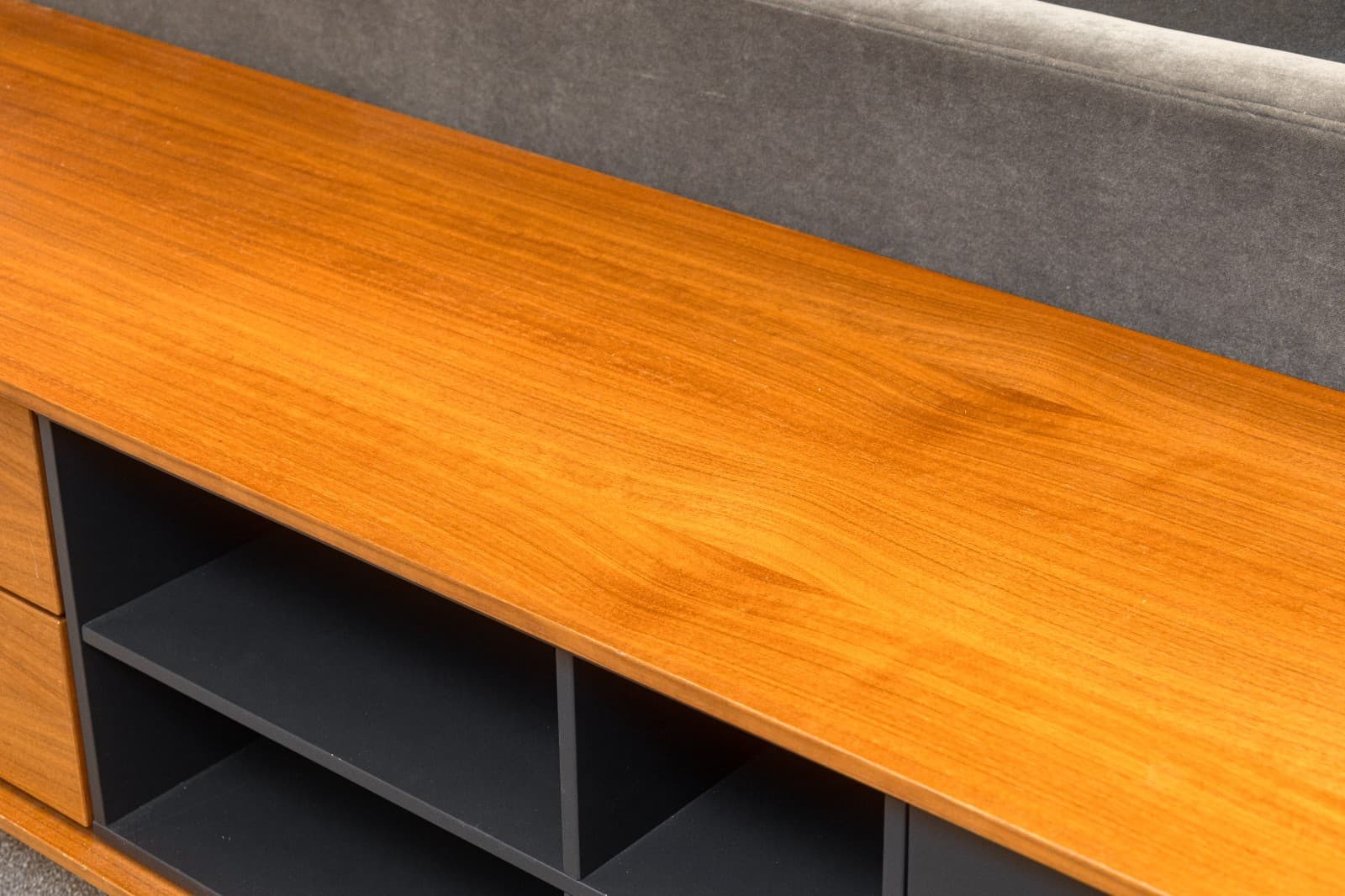 Contemporary Modern Treku Media Console Cabinet Mid Century Modern Style - Thumbnail 3
