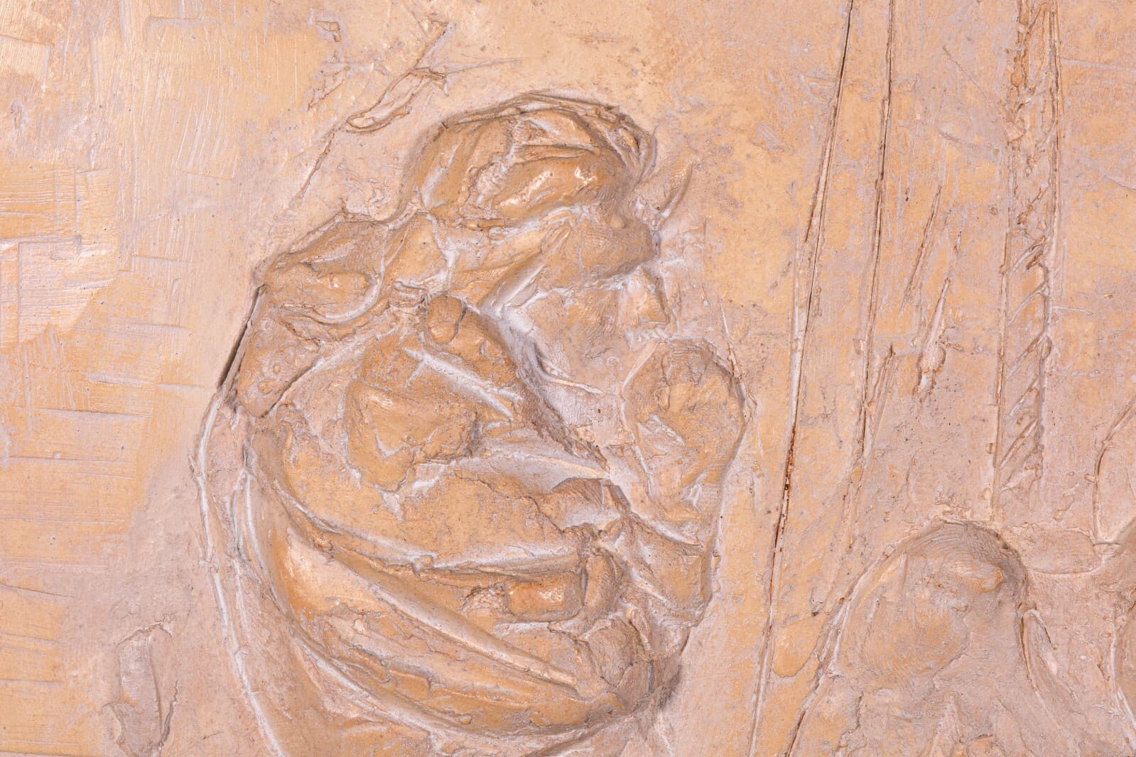 Sergio de Giusti Signed Bas Relief Figurative Religious Ceramic Sculpture 1985 - Thumbnail 4
