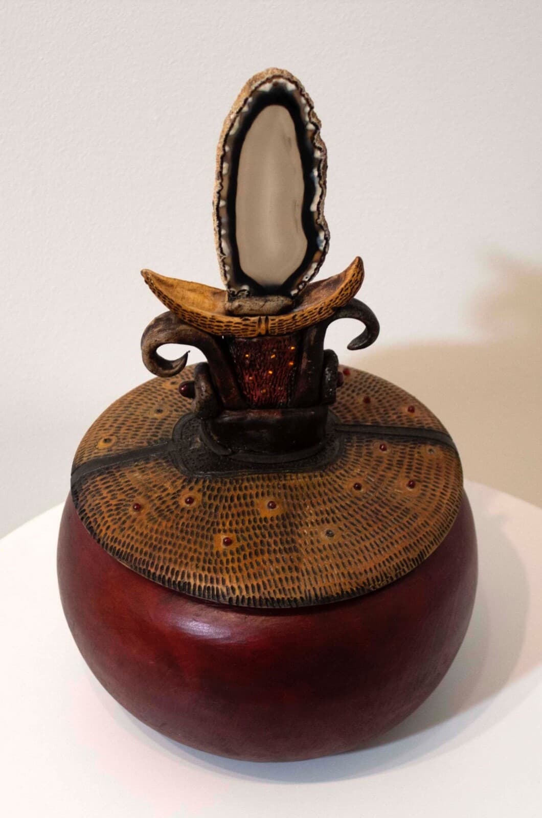Vicki Grant Ceramic Vessel Embellished with Brazilian Agate - Thumbnail 2