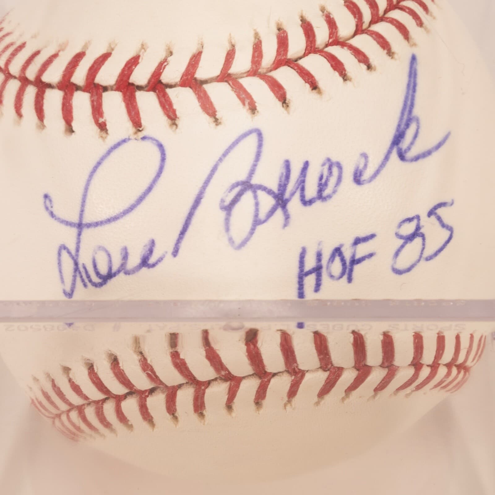 Lou Brock Autographed Rawlings Baseball in Acrylic Case Vintage - Thumbnail 3