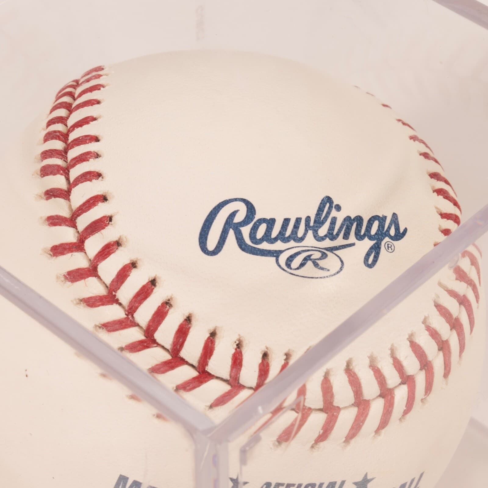 Lou Brock Autographed Rawlings Baseball in Acrylic Case Vintage - Thumbnail 4