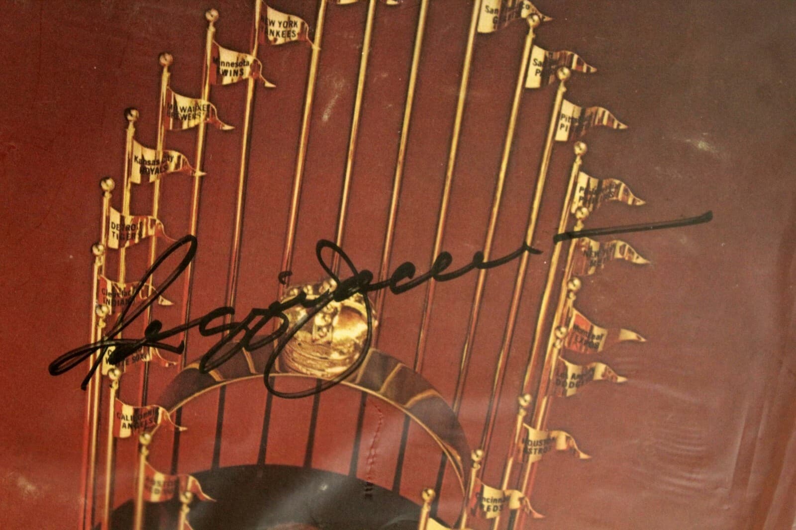 Set of 3 World Series Program 1977/1981/1988 Autographed - Thumbnail 4
