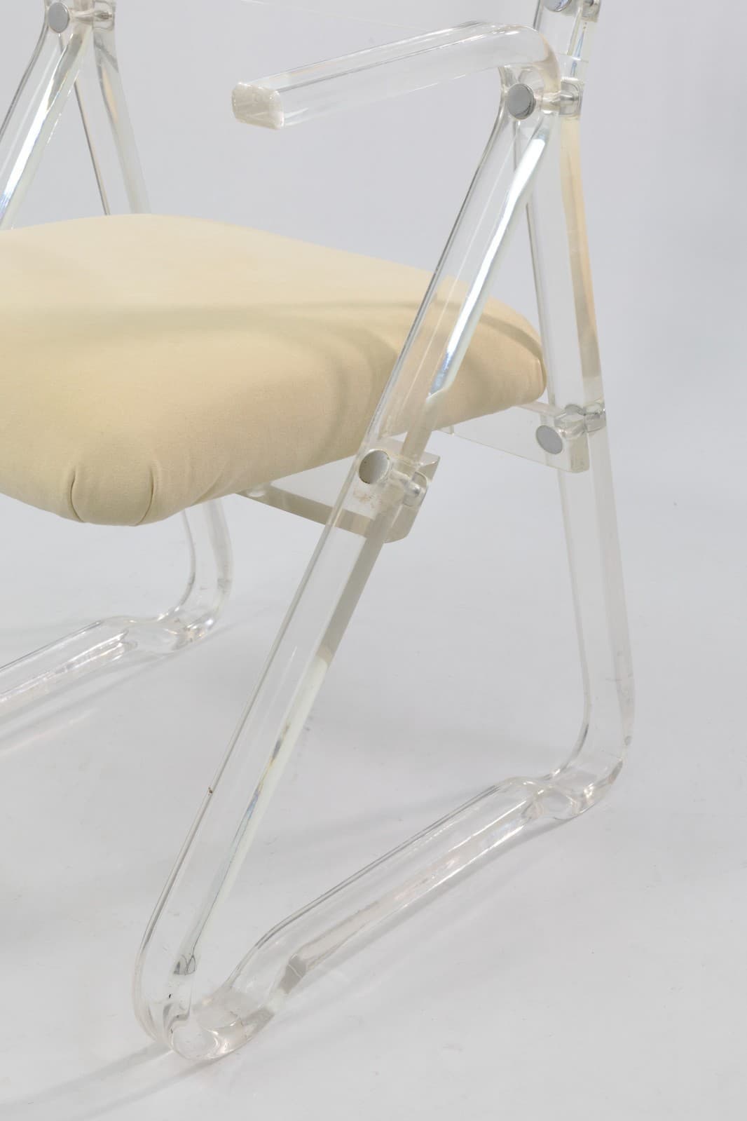 Postmodern Lucite and Chrome Table with Set of 4 Chairs by Vivid of Los Angeles - Thumbnail 7