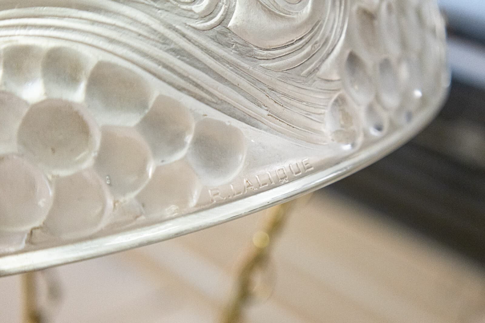 René Lalique Signed Art Deco St Vincent Frosted Crystal Pendant Light Fixture - Thumbnail 9