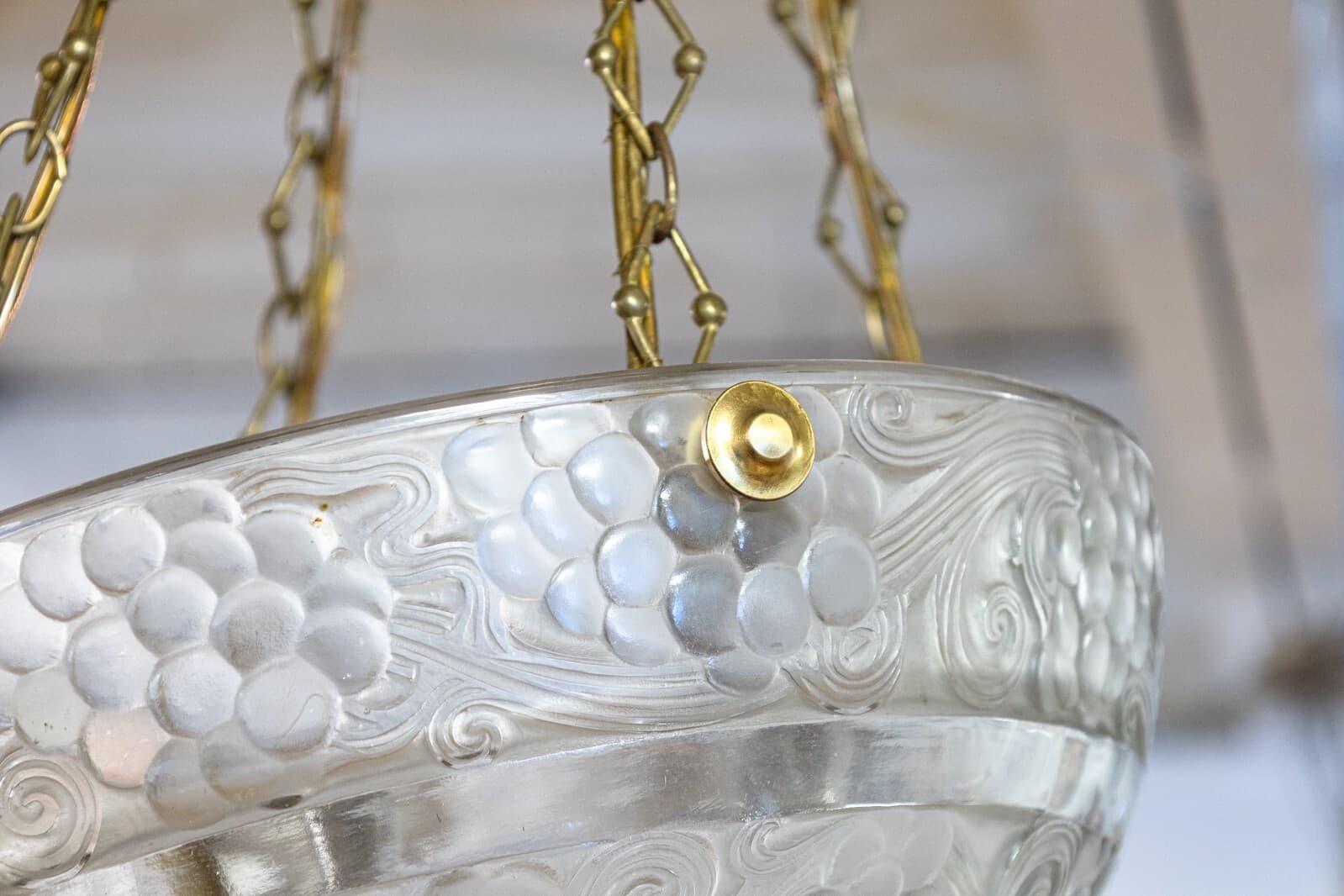 René Lalique Signed Art Deco St Vincent Frosted Crystal Pendant Light Fixture - Thumbnail 5