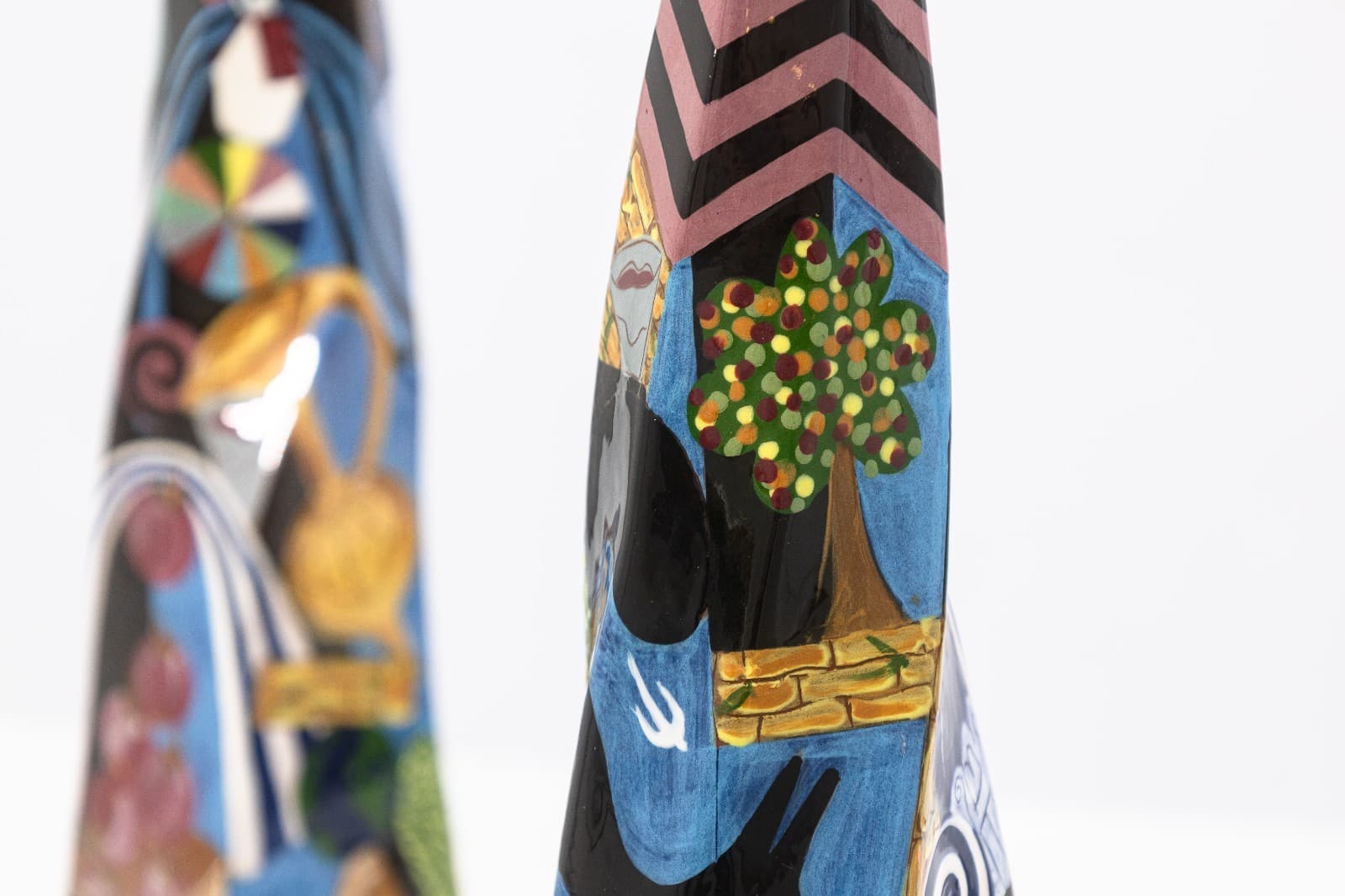 Robert Lipnick Candlestick Holders 1994 Signed Hand Painted Pottery Postmodern - Thumbnail 4