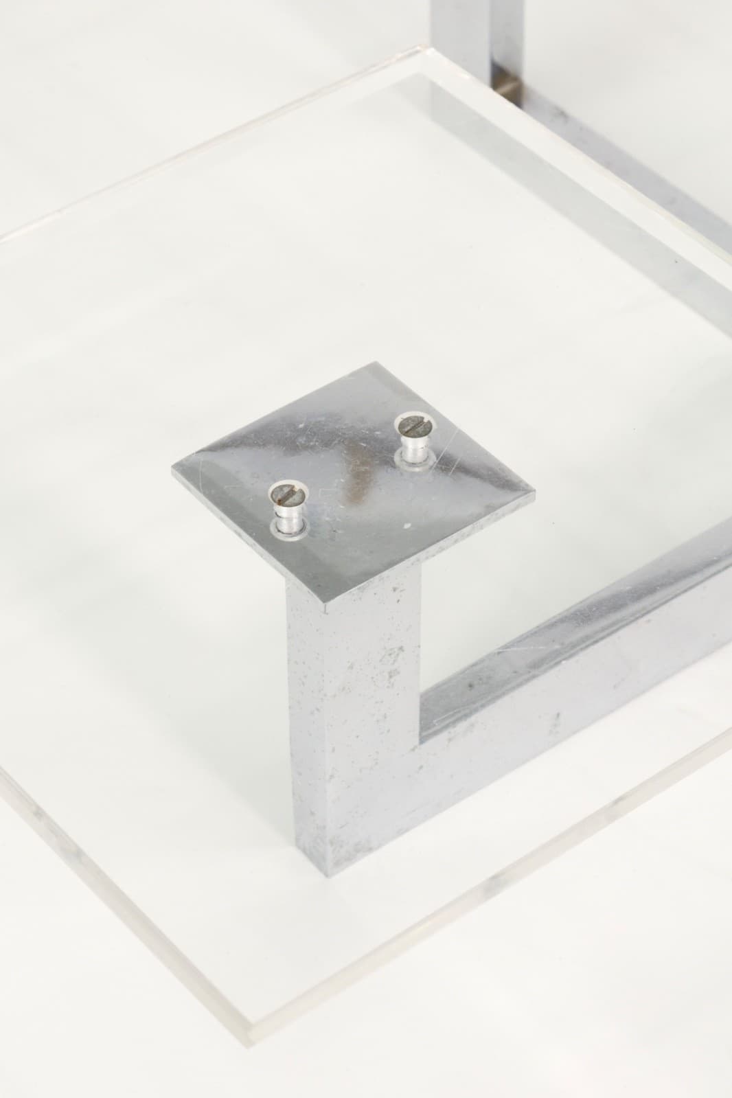 Large Staggered Lucite Tray And Chrome Table Lamp - Thumbnail 6
