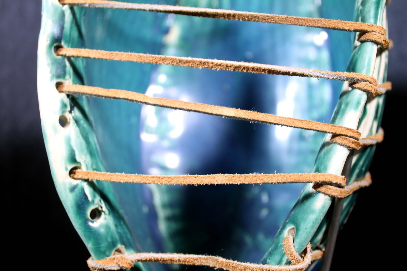 Mid Century Modern Ceramic Green Biomorphic Shell Design on Metal & Wood Stand - Thumbnail 6