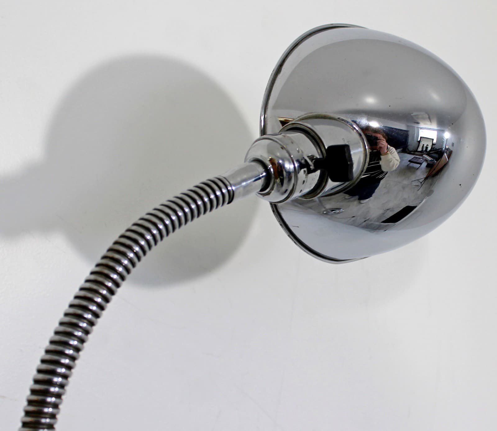 Mid Century Modern Faris Aluminum Adjustable Head Floor Lamp 1970s Sonneman Era - Thumbnail 4