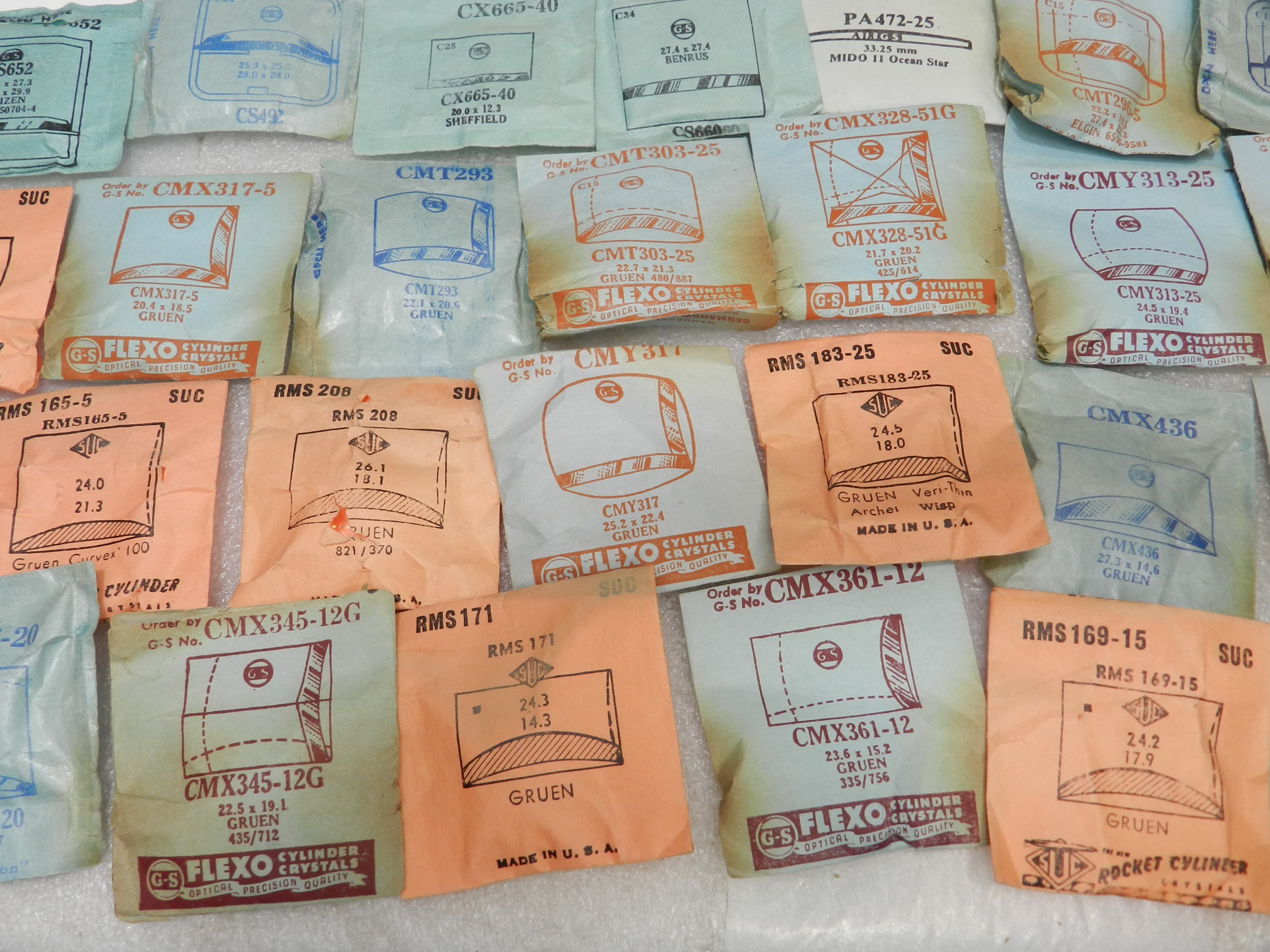 110 Vintage New Old Stock Watchmakers Mens Gruen Crystal Watch Face Lot(O42J) - Thumbnail 5