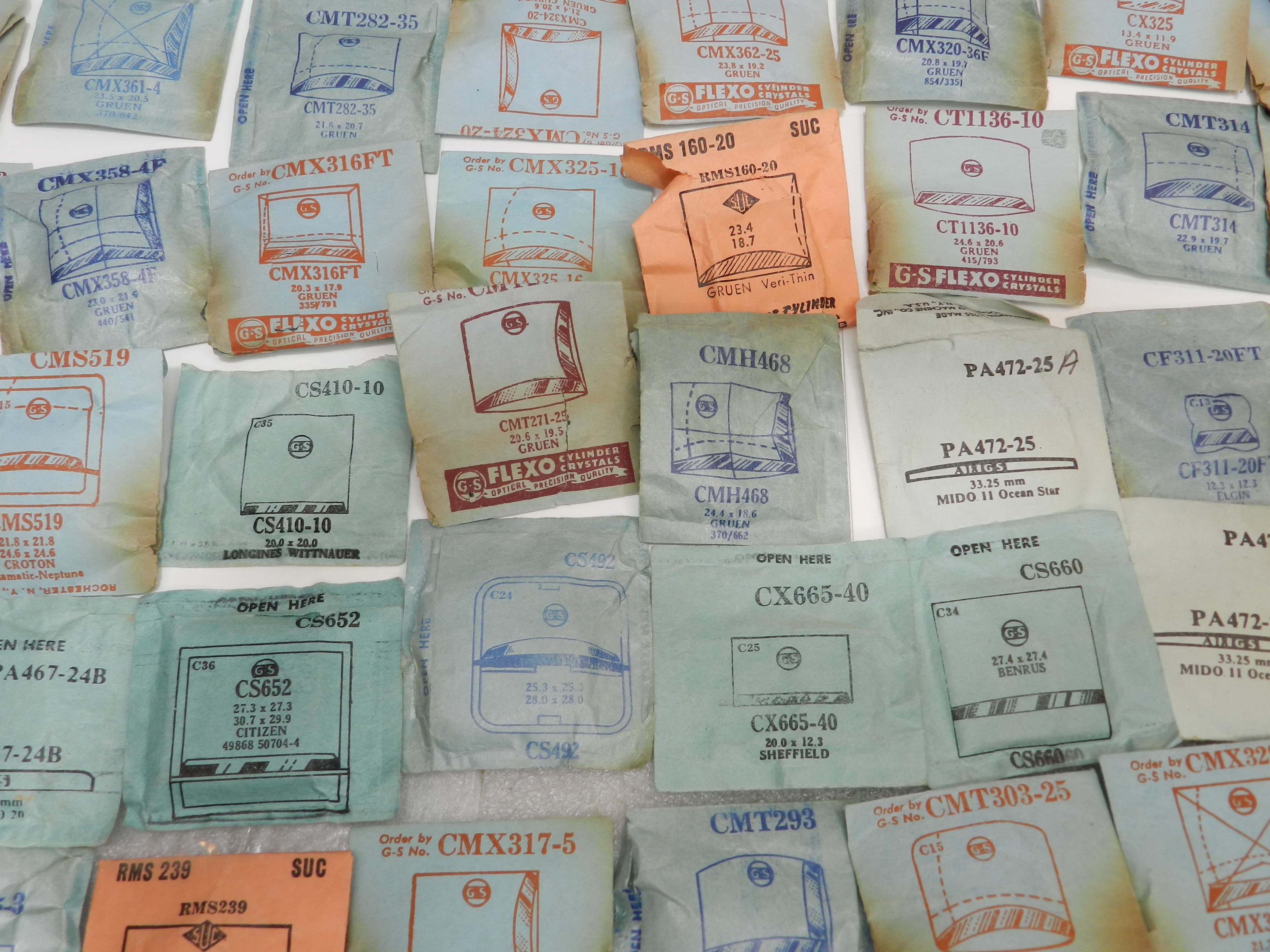 110 Vintage New Old Stock Watchmakers Mens Gruen Crystal Watch Face Lot(O42J) - Thumbnail 11