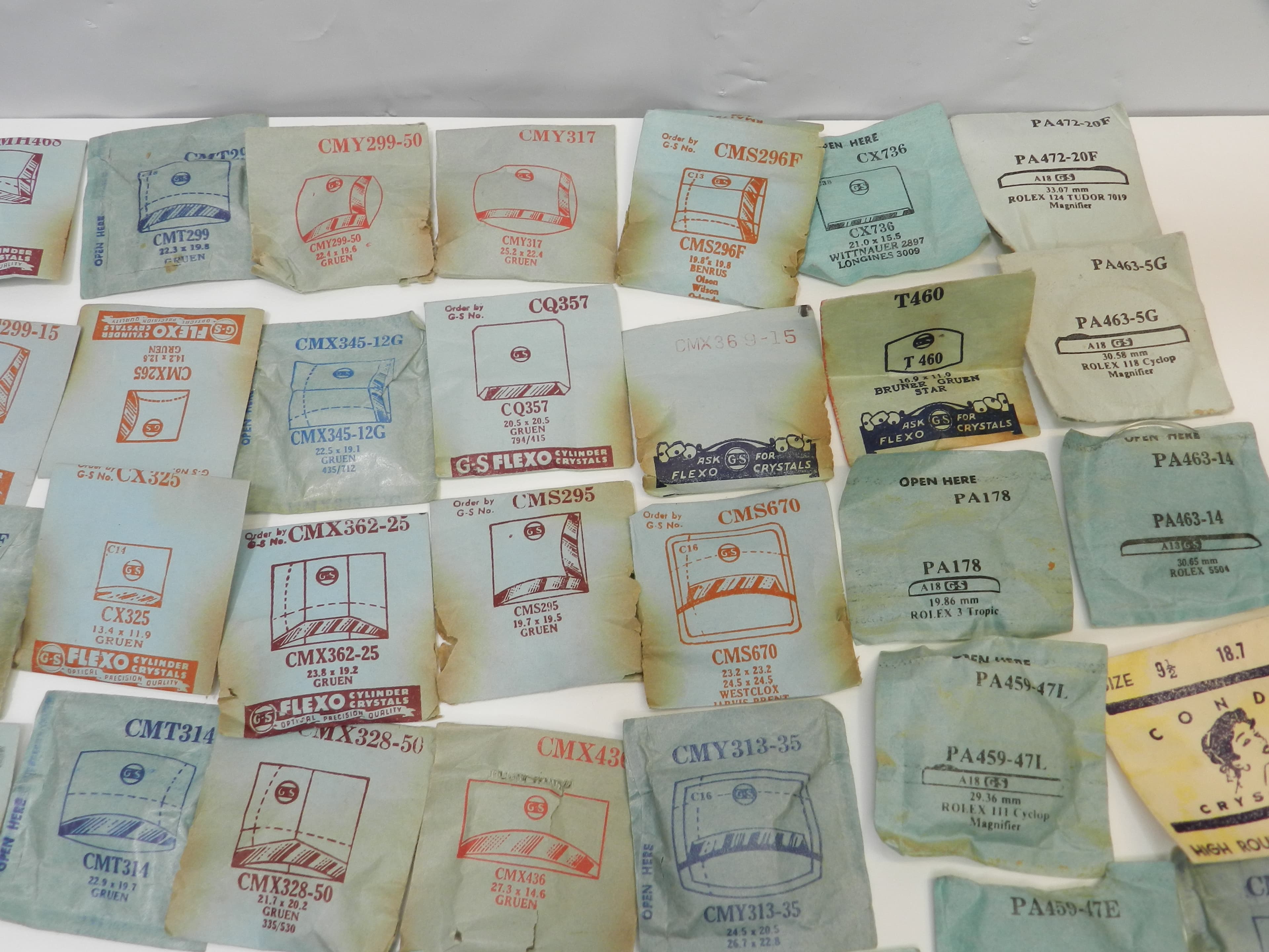 110 Vintage New Old Stock Watchmakers Mens Gruen Crystal Watch Face Lot(O42J) - Thumbnail 17
