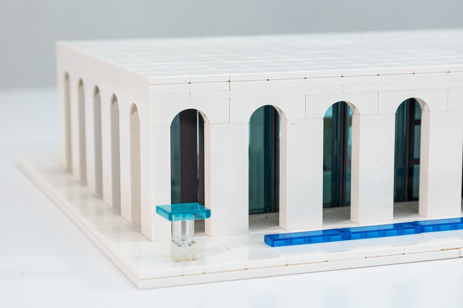 Custom Made Neo Formalist Yamasake Philip Johnson House Replica Lego Model - Thumbnail 3