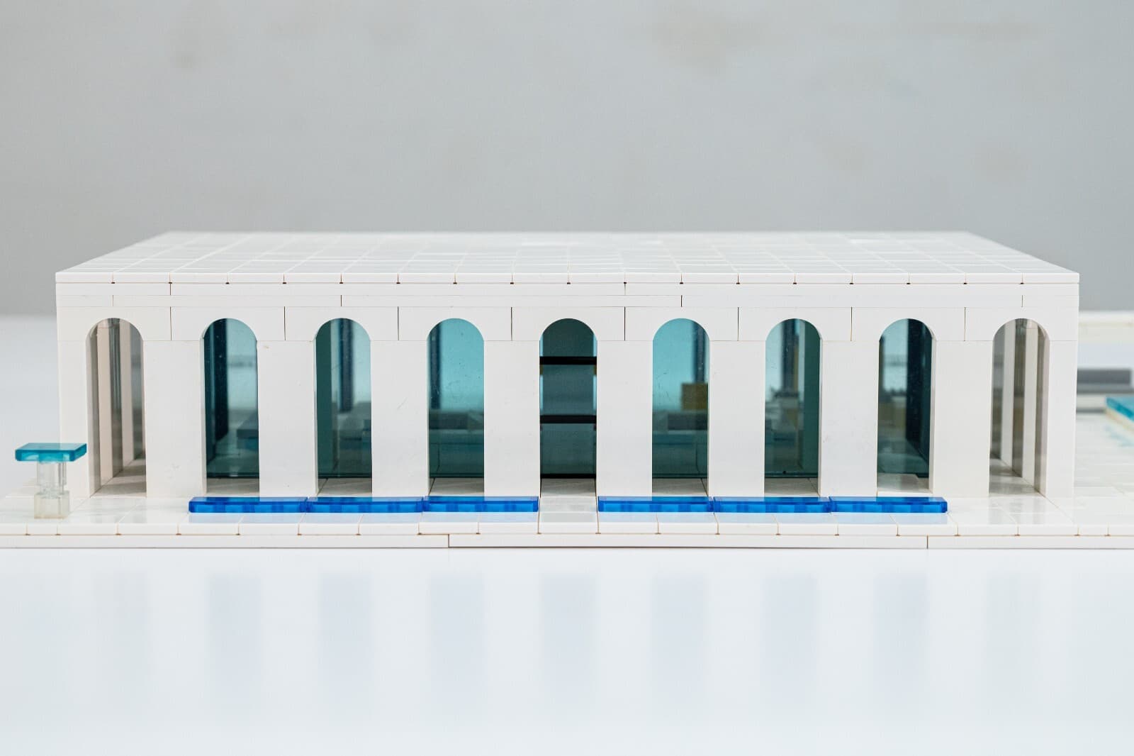 Custom Made Neo Formalist Yamasake Philip Johnson House Replica Lego Model - Thumbnail 2