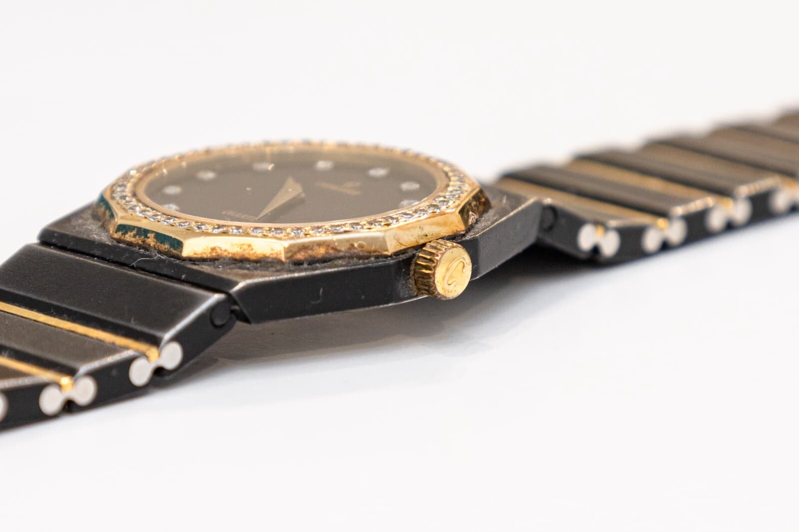 Vintage Womans Concord Mariner SG Quartz Diamond Watch Collectible Timepiece - Thumbnail 8