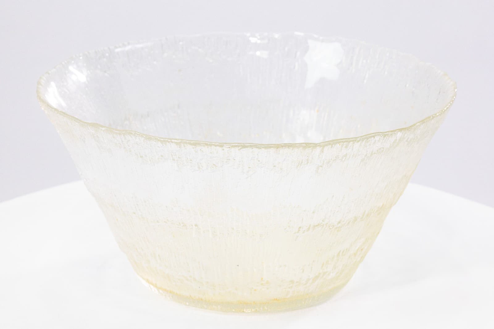 Tapio Wirkkala for Iittala Solaris Bowl (model 2201-245) Art Glass Finland, c. 1 - Thumbnail 4