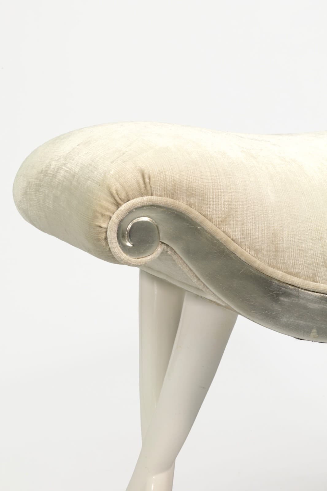 Christopher Guy Ferragamo Crossed Leg Vanity Stool - Thumbnail 4