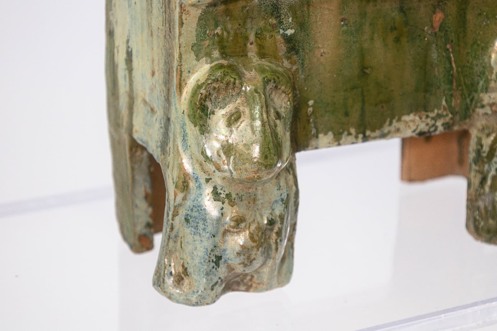 Han Dynasty Green Glazed House (Mingqi), Han Period, 220 CE - Thumbnail 5