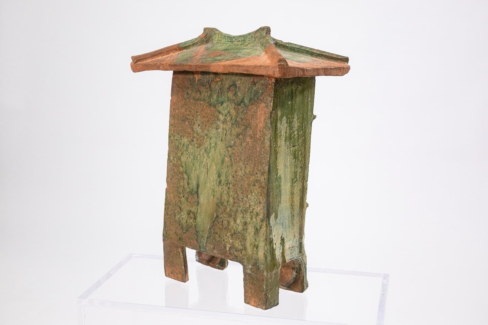 Han Dynasty Green Glazed House (Mingqi), Han Period, 220 CE - Thumbnail 6