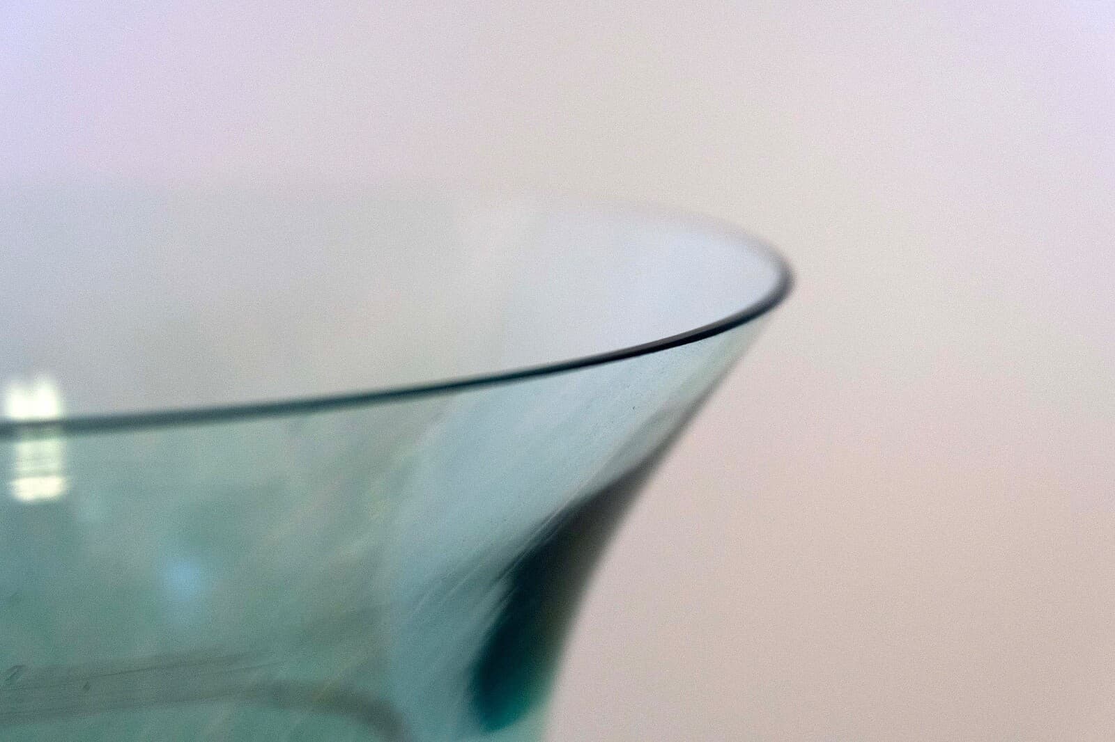 Monica Backstrom for Kosta Boda Serpent Signed Crystal Glass Vase Sweden 49232 - Thumbnail 5