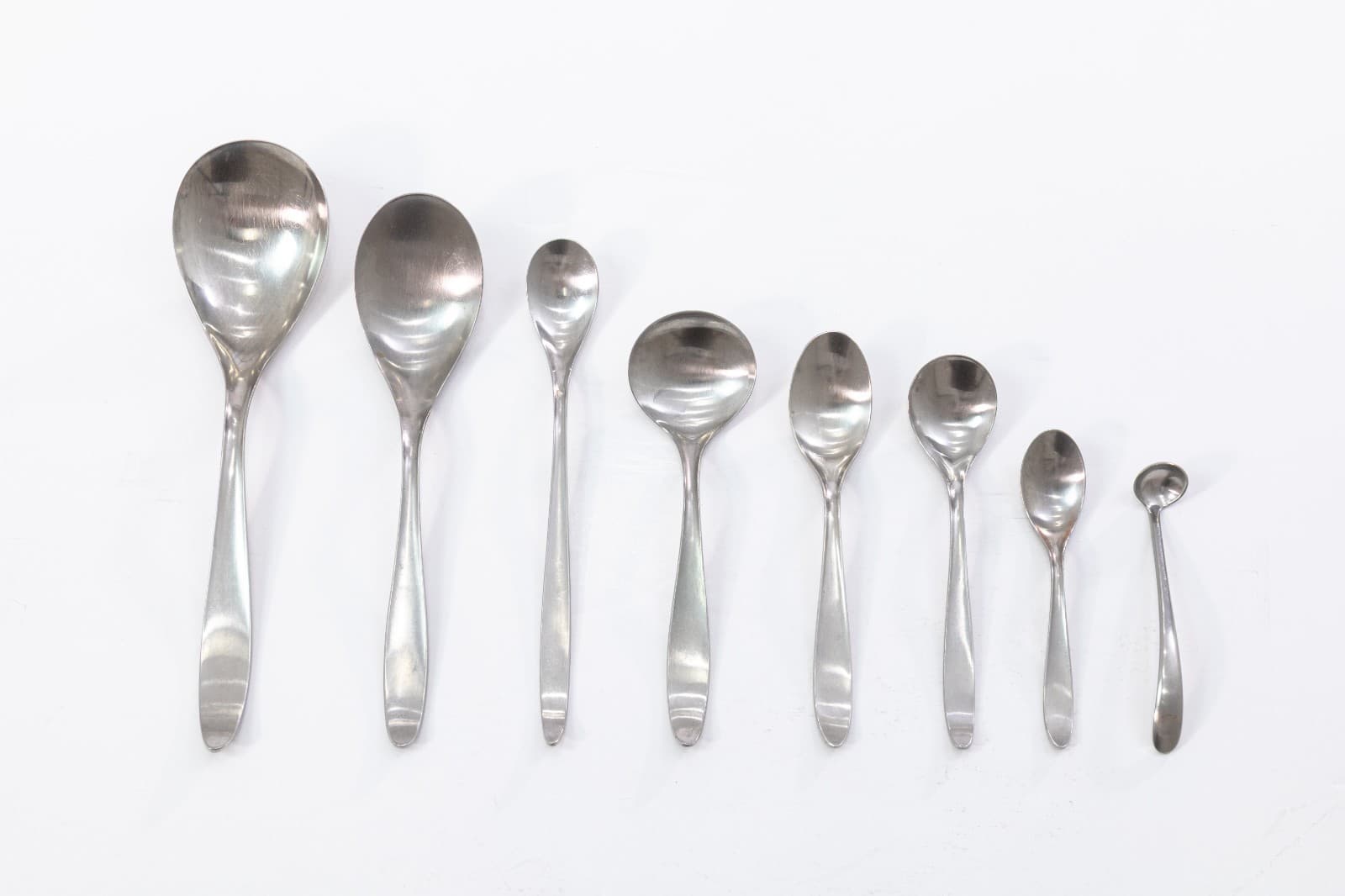 108 Piece C. Hugo Pott Rostfrei Solingen German Service for 12 Flatware Set - Thumbnail 2