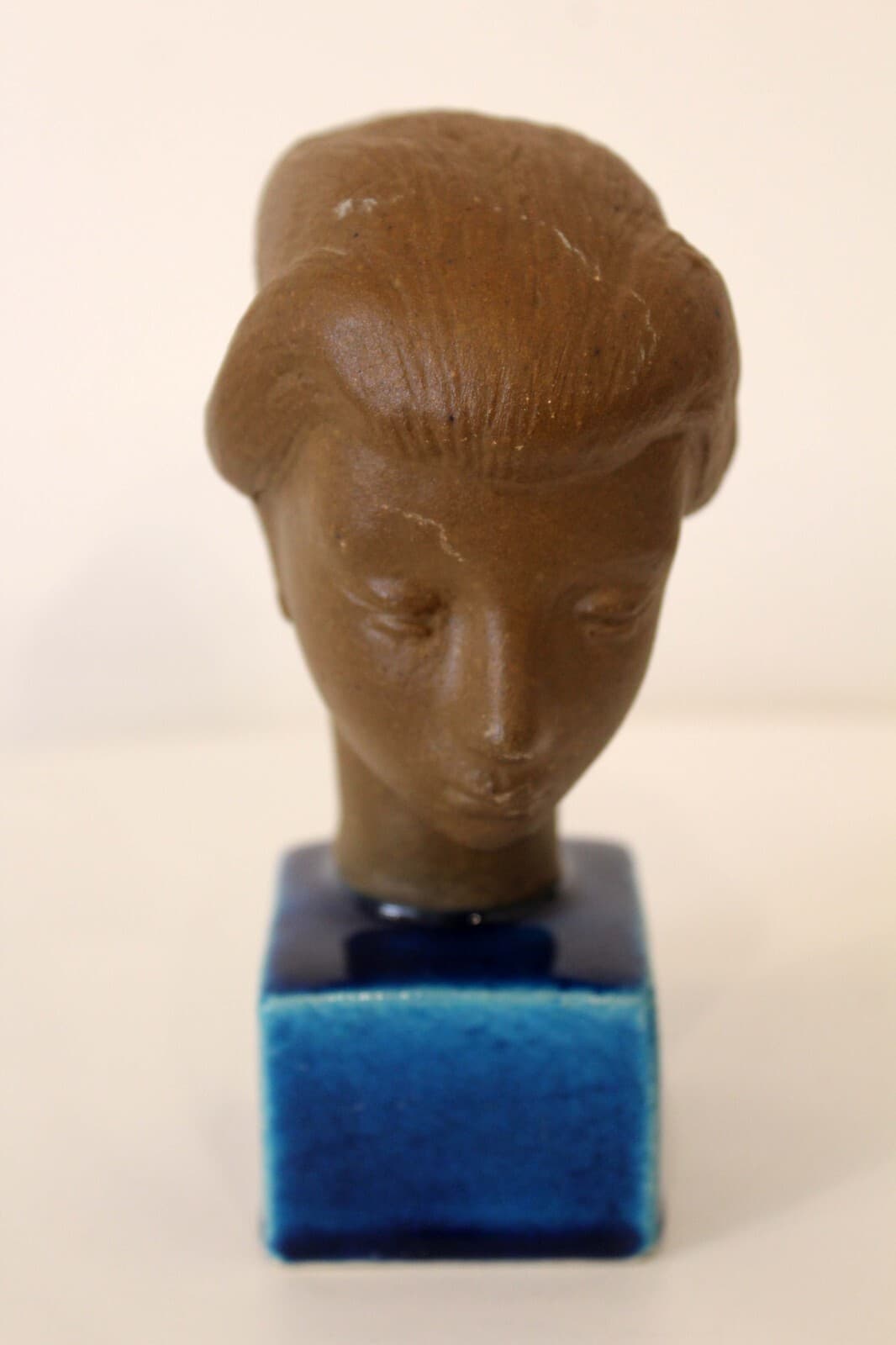 Johannes Hedegaard Royal Copenhagen Denmark Set of 4 Rare Ceramic Busts 1960s - Thumbnail 8