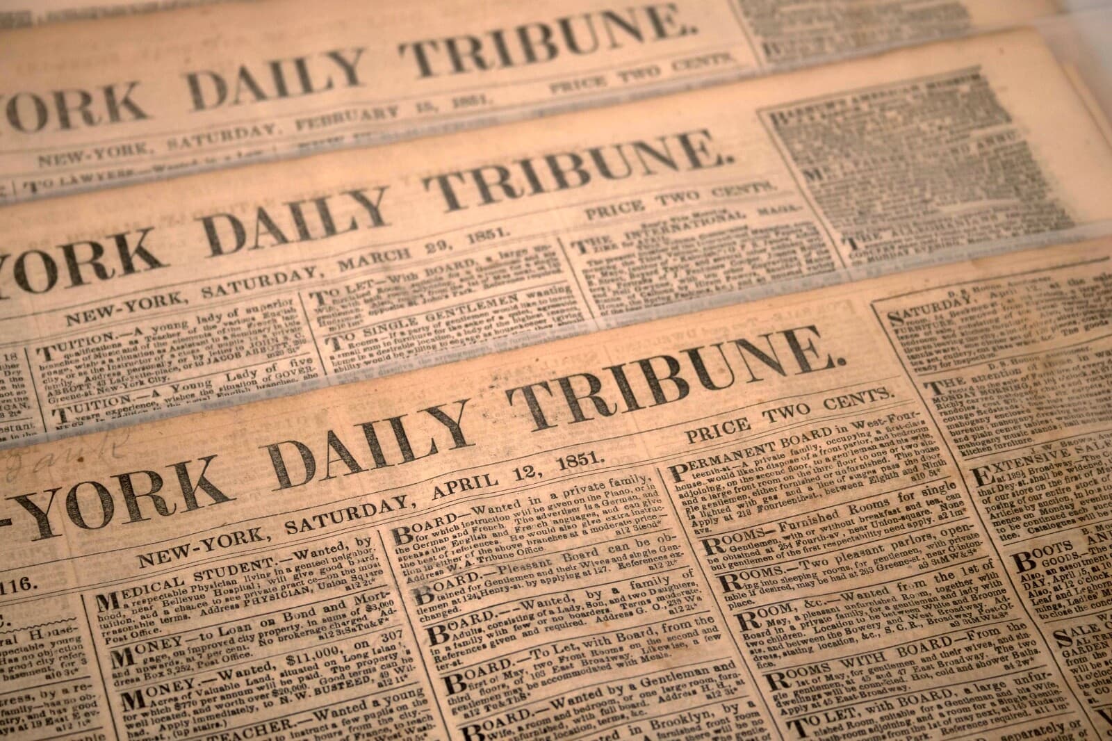 Antique Set of 3 New York Daily Tribune Historical Original Newspapers 1851 - Thumbnail 6