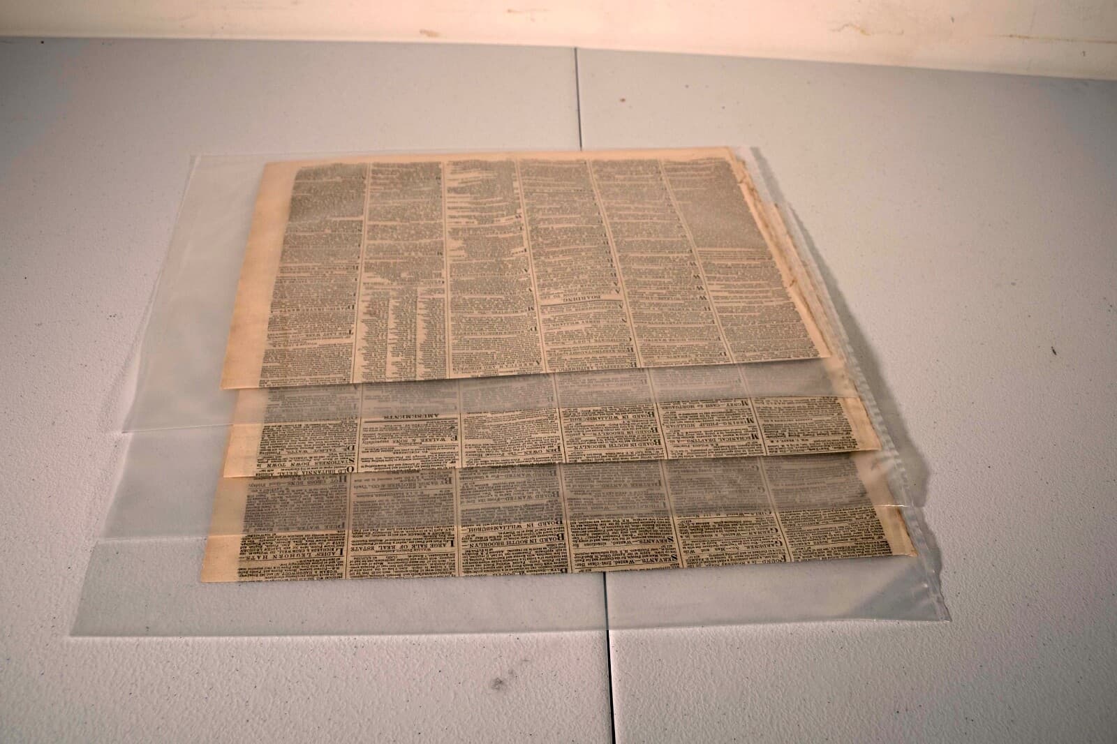 Antique Set of 3 New York Daily Tribune Historical Original Newspapers 1851 - Thumbnail 3