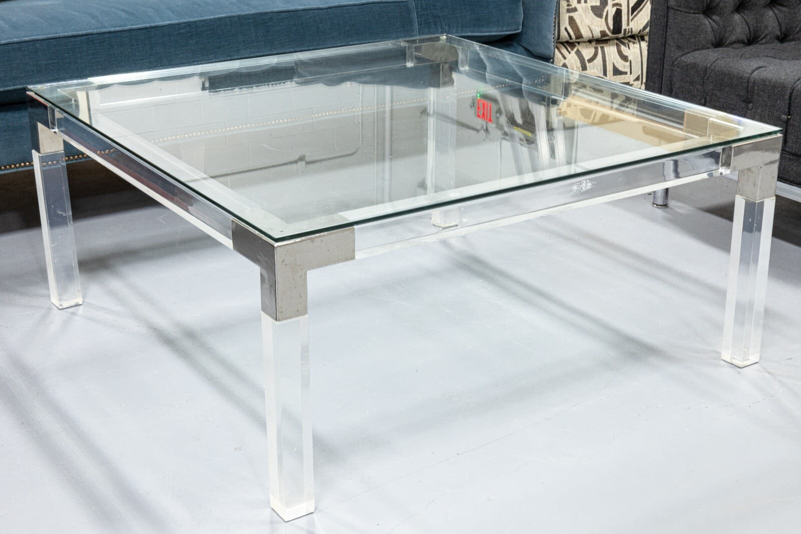 Design Institute America Glass Lucite and Chrome Modern Cocktail Coffee Table - Thumbnail 3