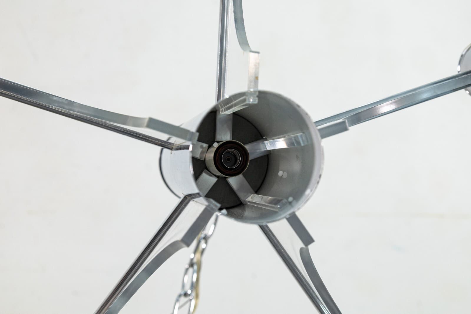 Sciolari Style Vintage Chrome and Lucite Chained Chandelier Light Fixture - Thumbnail 9