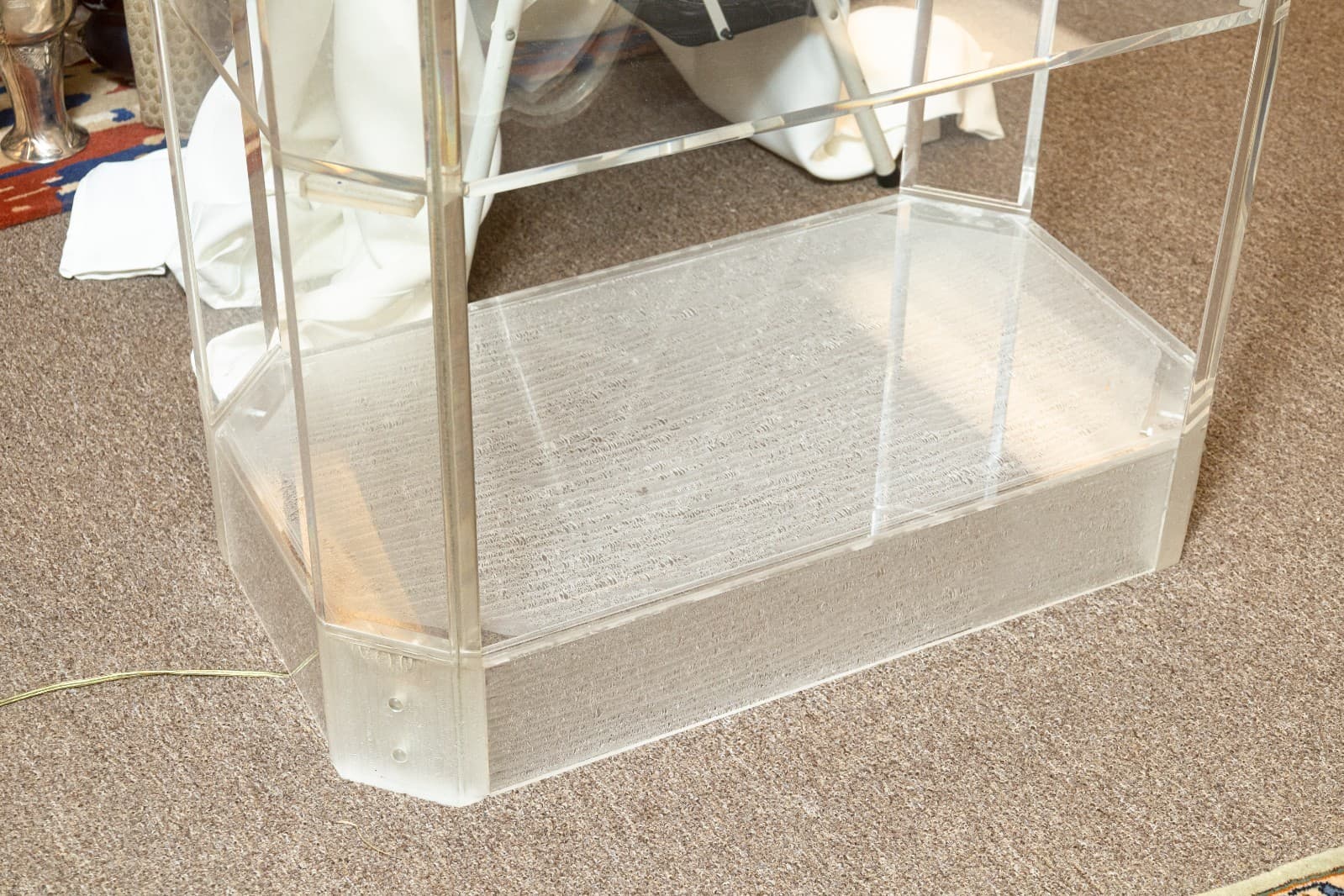 Vintage 1980s Postmodern Lucite Lighted Freestanding Etagere Shelving Unit - Thumbnail 6