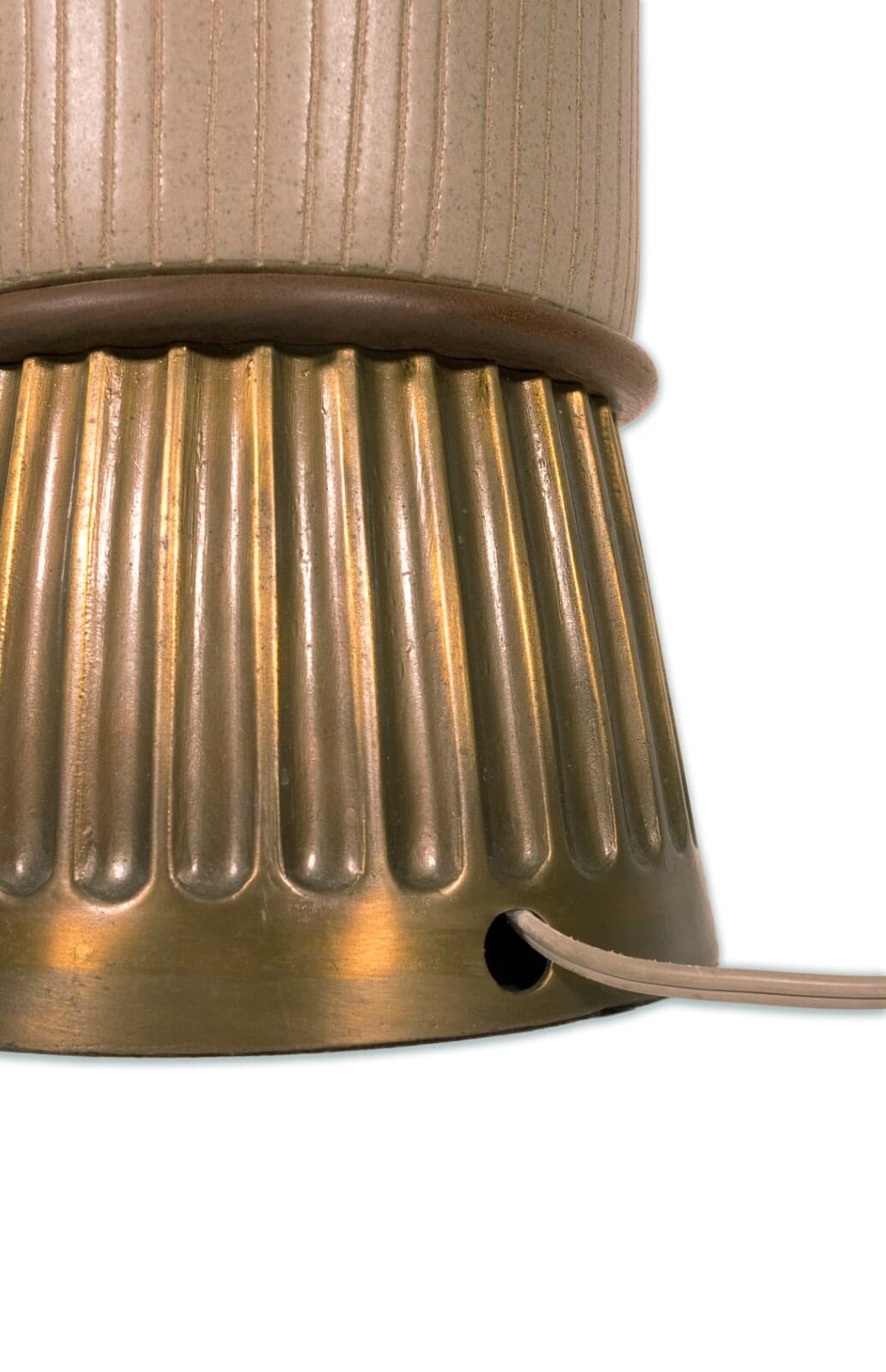 Jane and Gordon Martz Ceramic and Walnut Mid Century Modern 1960s Table Lamp - Thumbnail 8