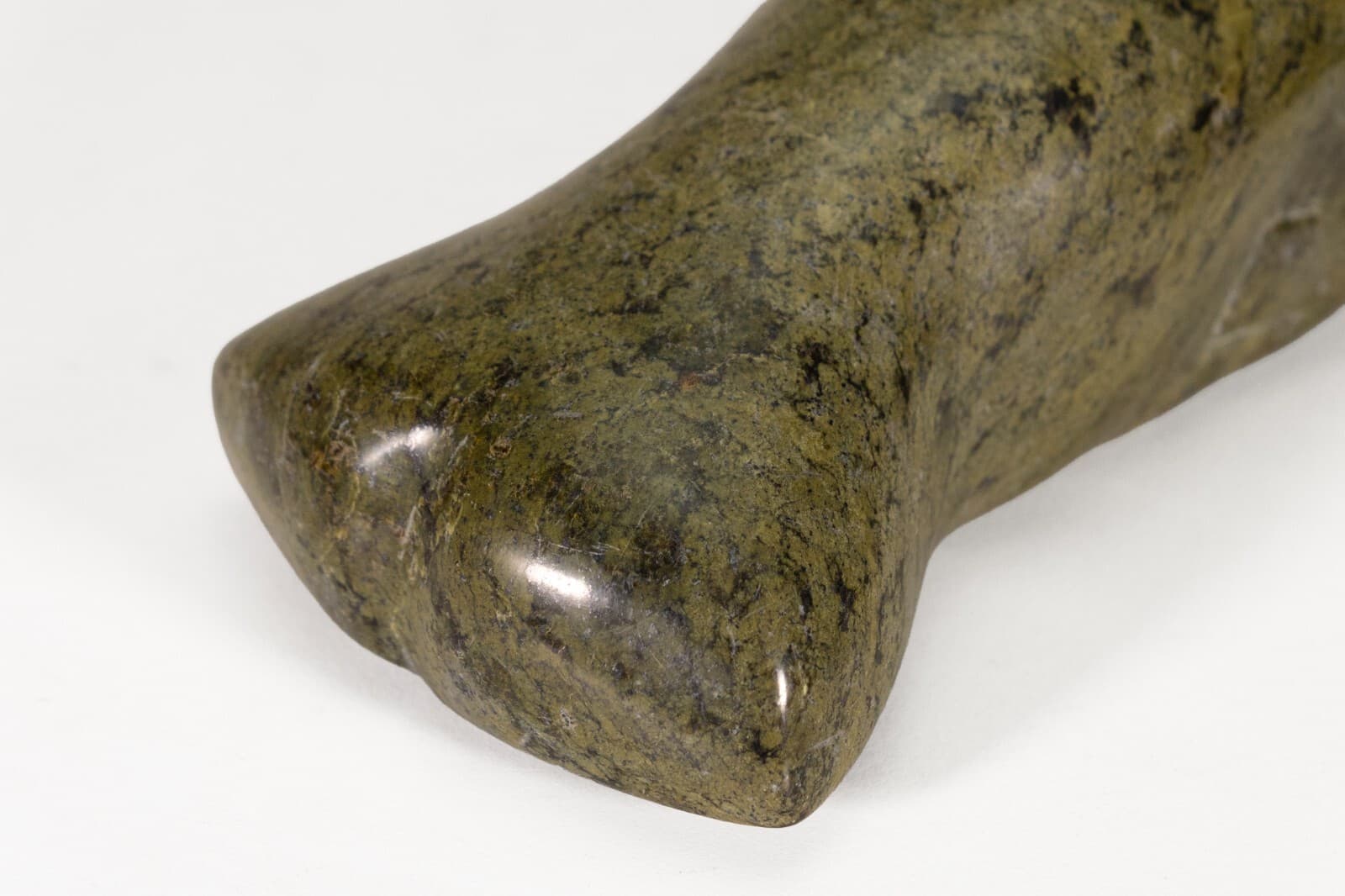 Inuit Whale Animal Hand-Carved Green Soapstone Sculpture Native Canadian Art - Thumbnail 5