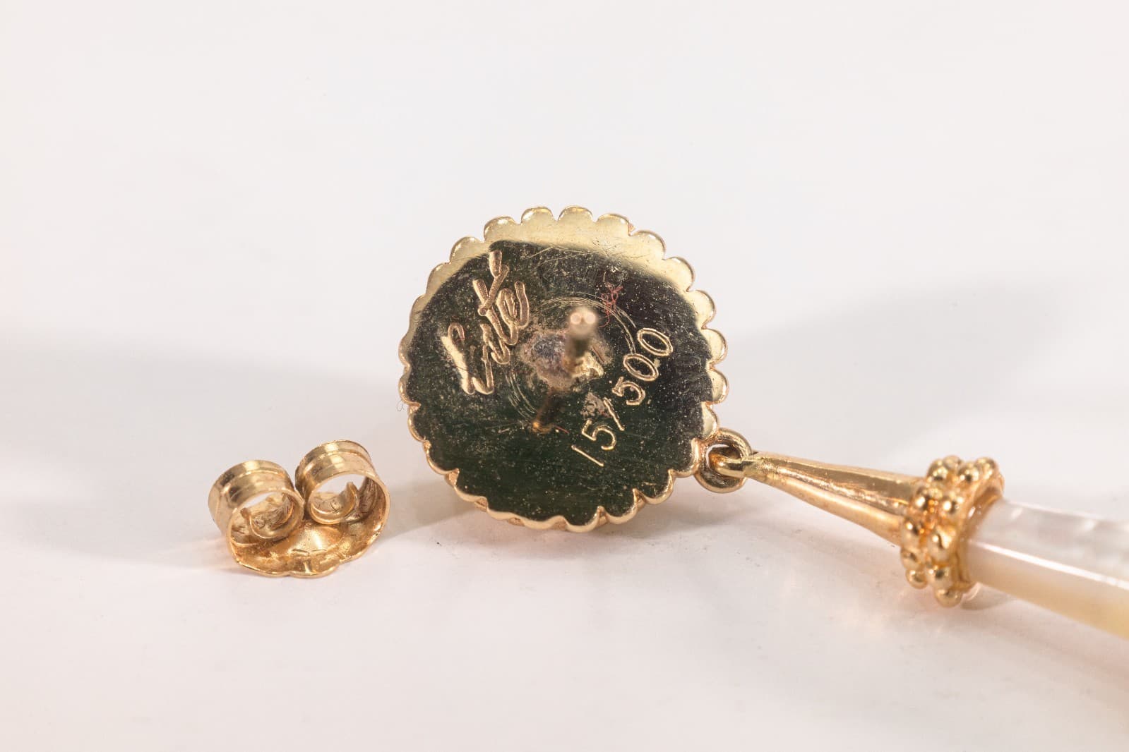 Pair of Vintage Erte Tear Drop Pearl & 14K Gold Earrings Signed Numbered 15/300 - Thumbnail 5