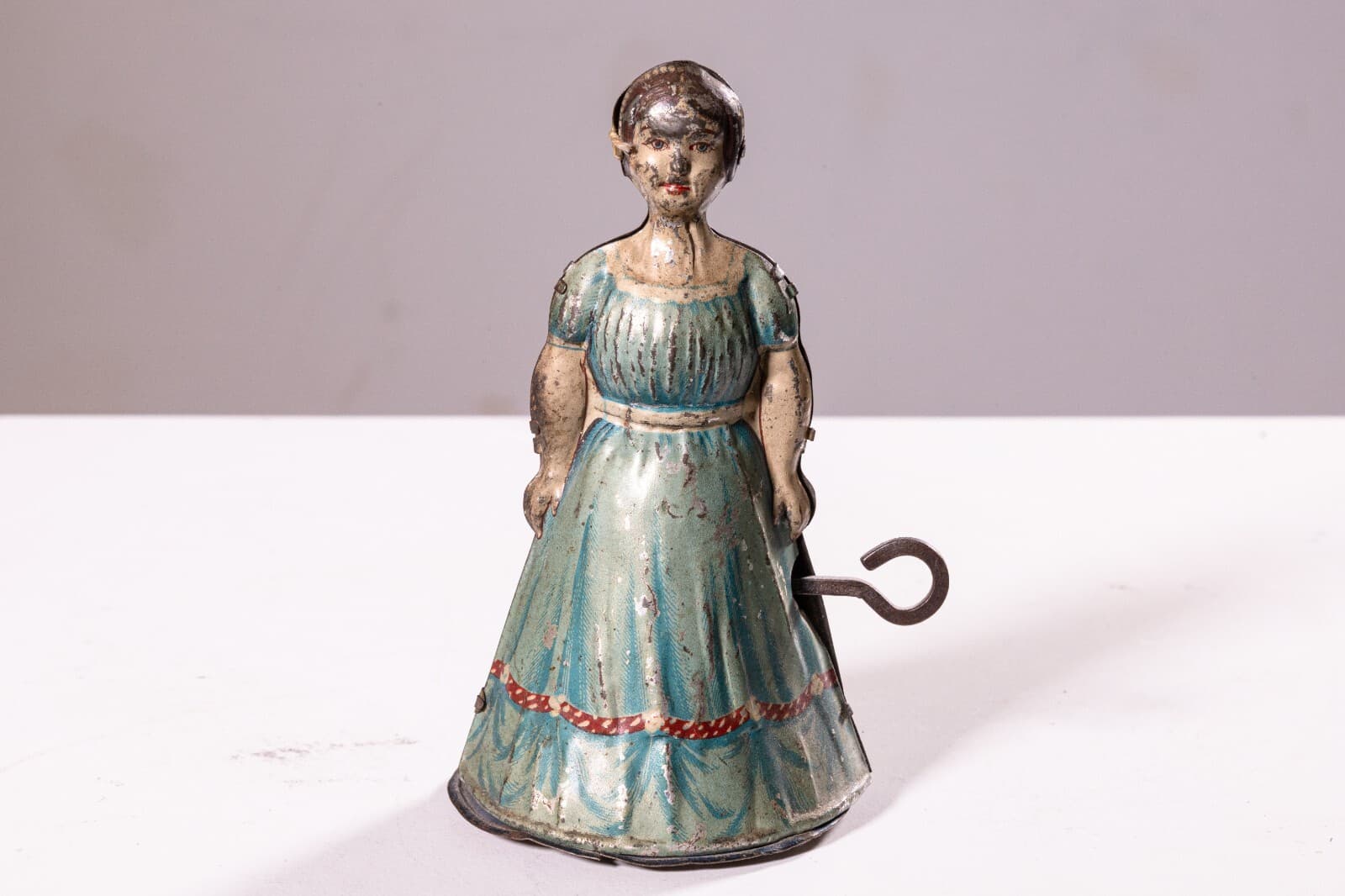 Heinrich Fisher & Co Woman in Apron Antique Windup Tin Toy Collectables 1920s - Thumbnail 2