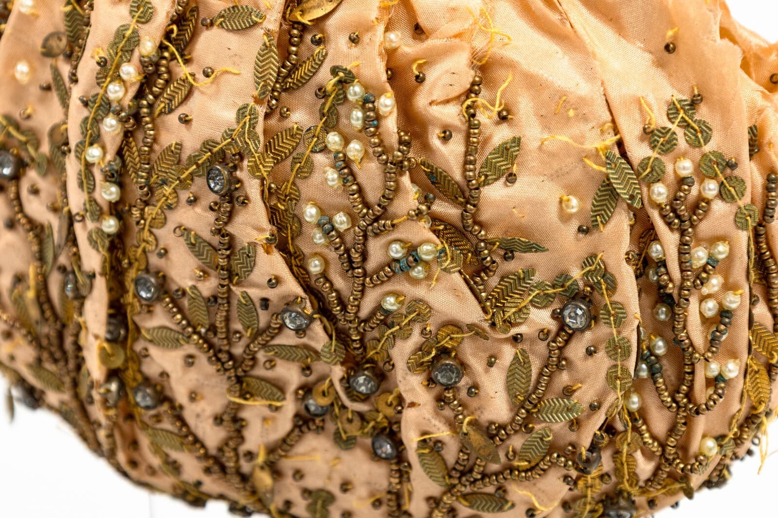 Lillian Gish’s Personal Collection Vintage Beaded Silk Evening Purse - Thumbnail 6