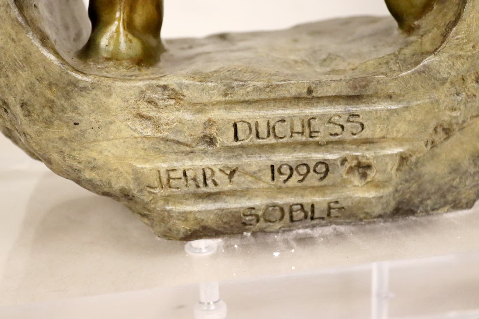 Contemporary Bronze Table Sculpture Duchess Nude Signed by Jerry Soble 1990s - Thumbnail 8
