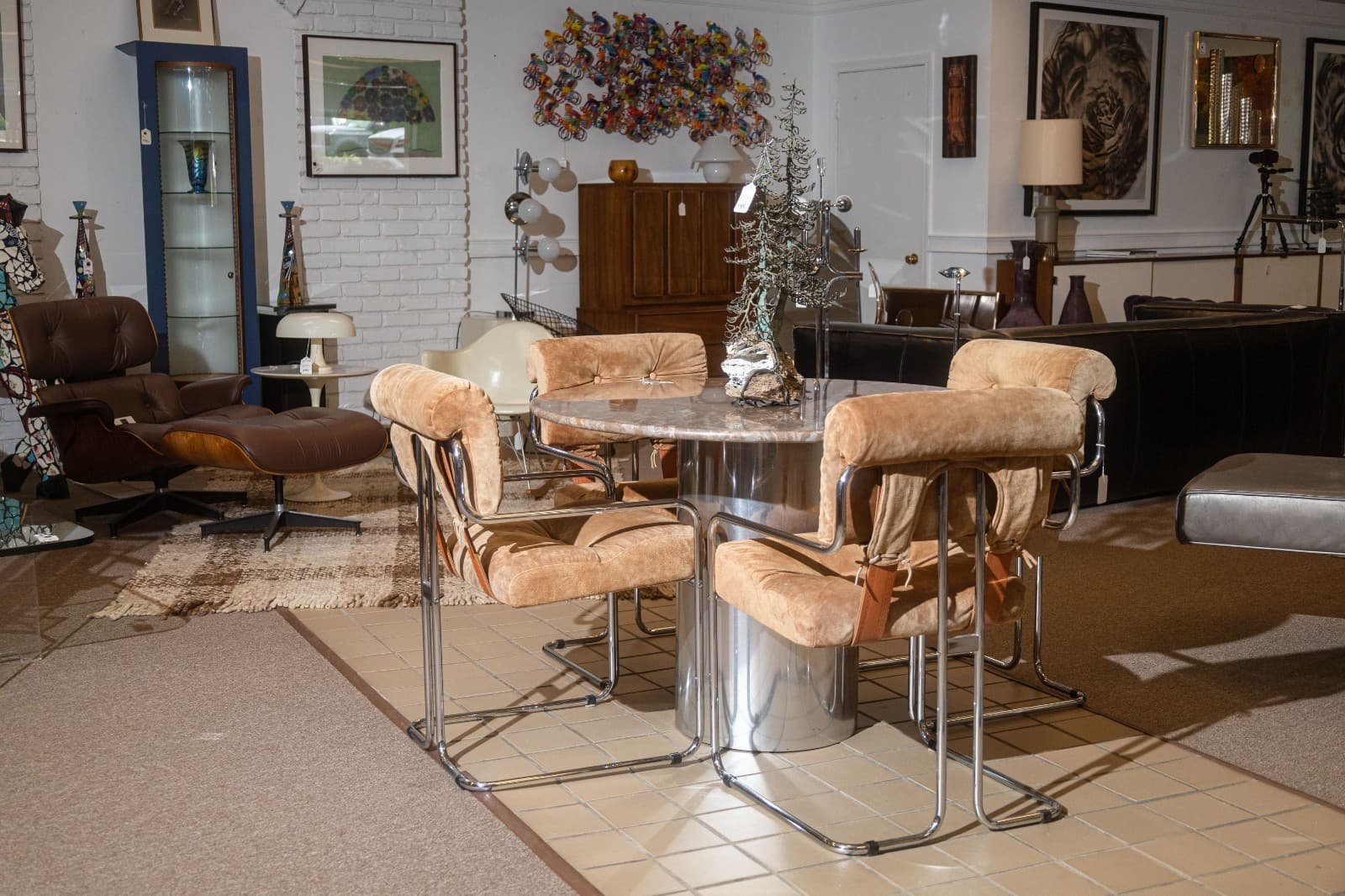 Guido Faleschini for i4 Mariani Set of 4 Vintage Tan Suede Fabric Tucroma Chairs - Thumbnail 13