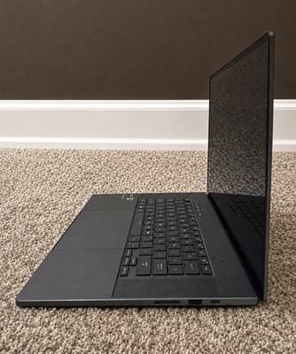 ASUS ROG Zephyrus G16 GU605 RTX 4070 Core Ultra 9 16GB 1TB OLED 240Hz - Thumbnail 6