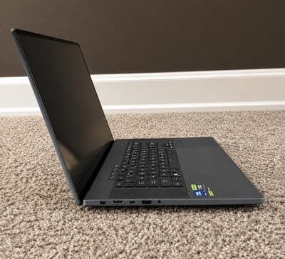 ASUS ROG Zephyrus G16 GU605 RTX 4070 Core Ultra 9 16GB 1TB OLED 240Hz - Thumbnail 7
