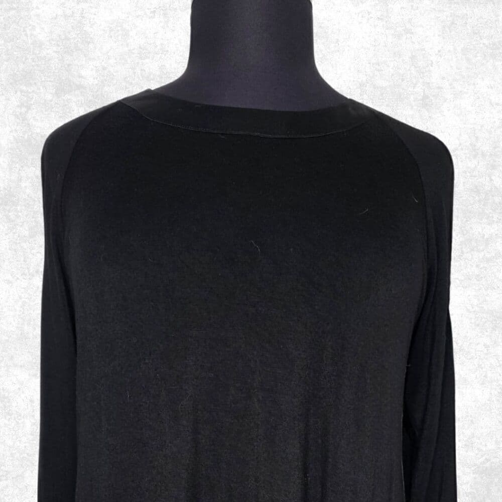 Lane Bryant Black Tunic w/ Satin Trim Collar – Size 14/16 - Thumbnail 3
