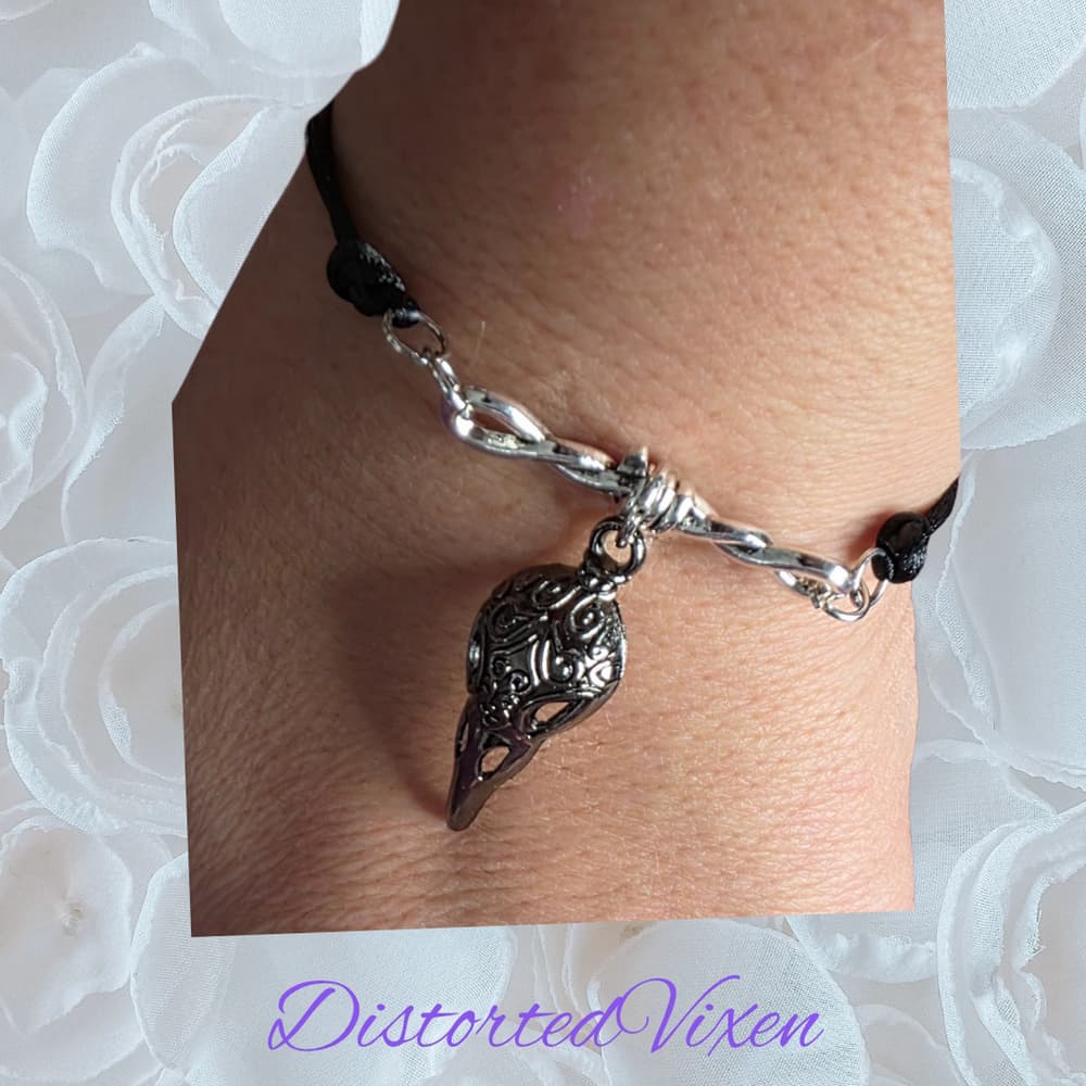 Barbed Wire Charm Bracelet – Cord Adjustable Gothic Talisman | Dark Feminine - Thumbnail 5