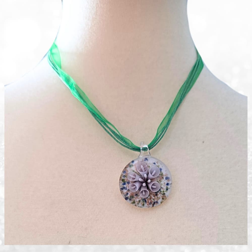 Green Ribbon Flower Pendant Necklace, Botanical Jewelry - Thumbnail 5