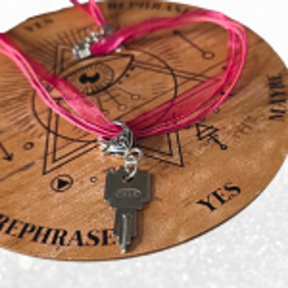 Pink Key Charm Necklace, Silver Key Pendant Jewelry, Aesthetic Key choker collar - Thumbnail 2