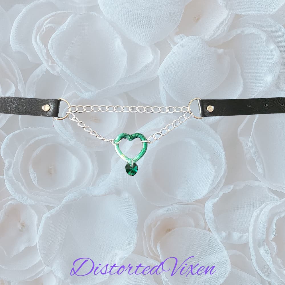 Green Heart Chain Choker Necklace – Gothic Choker with Emerald Crystal - Thumbnail 3